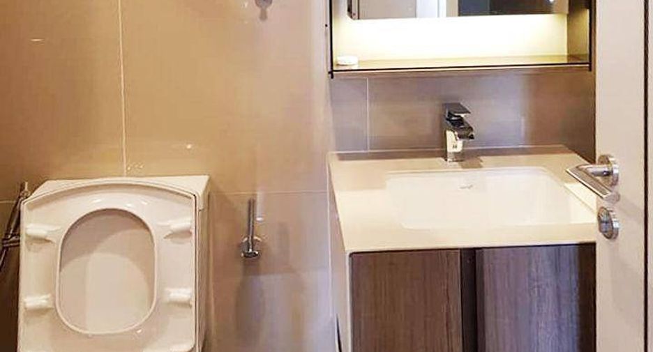For sale 1 bed condo in Phaya Thai, Bangkok