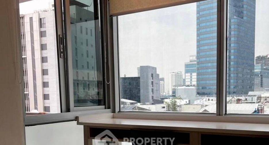 For sale 1 bed condo in Huai Khwang, Bangkok