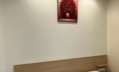 For sale 1 bed condo in Huai Khwang, Bangkok