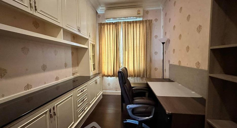 For sale 4 ベッドルーム house in Bang Phli, Samut Prakan
