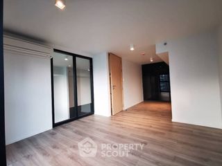 Wohnung zum Kauf mit 2 Zimmer in Sathon, Bangkok
