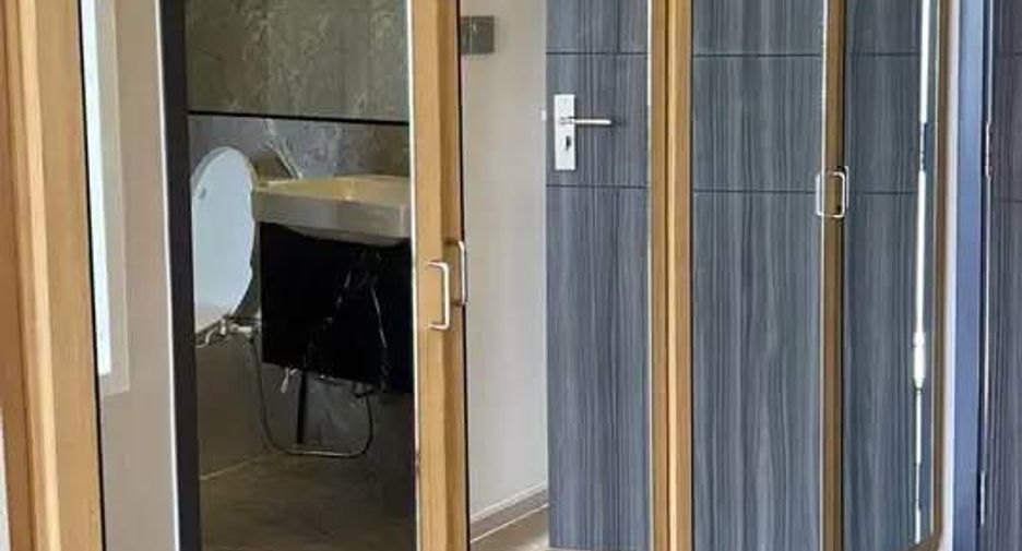 For rent and for sale 2 bedrooms condo in Khlong Toei, Bangkok