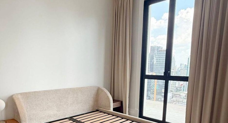 For rent and for sale 2 bedrooms condo in Pathum Wan, Bangkok