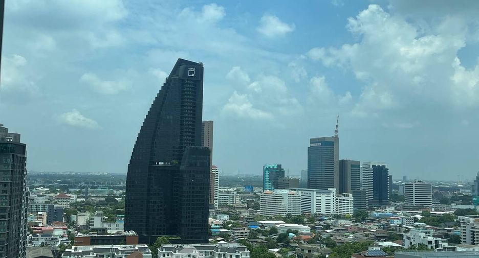 Condo en alquiler y en venta de 1 habitaciones en Khlong Toei, Bangkok