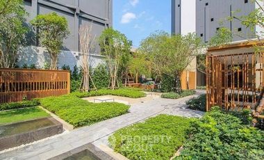 For sale 2 bedrooms condo in Watthana, Bangkok