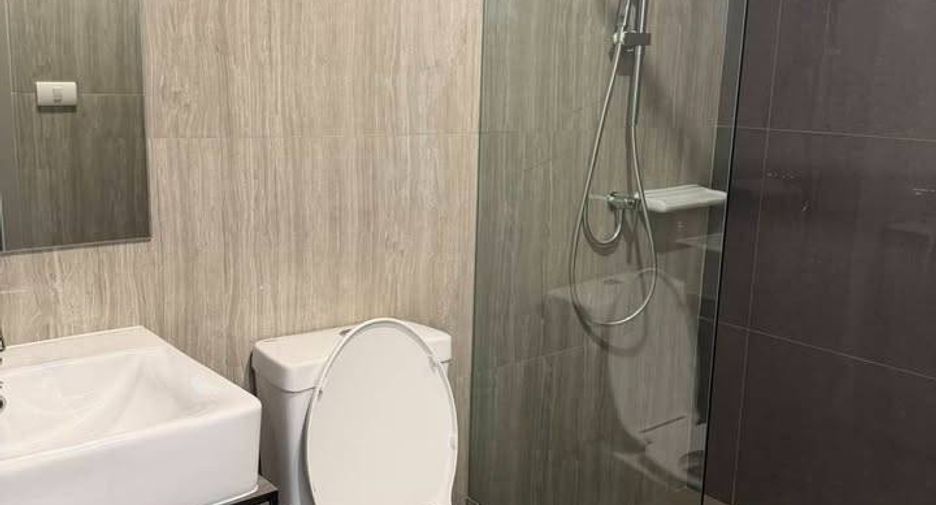 Wohnung zur Miete mit 2 Zimmer in Phasi Charoen, Bangkok