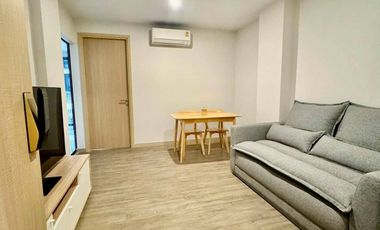 For rent 1 bed condo in Yan Nawa, Bangkok