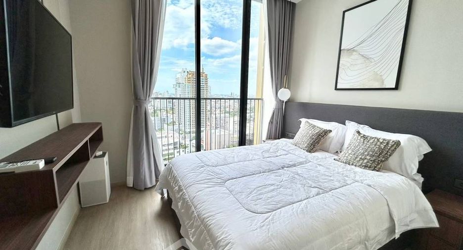 For rent 2 bedrooms condo in Watthana, Bangkok