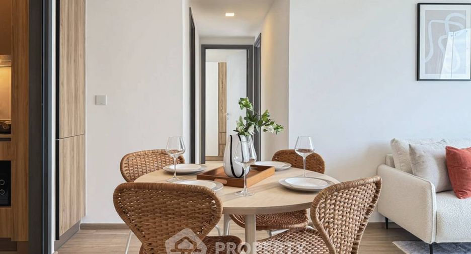 For rent 2 bedrooms condo in Watthana, Bangkok