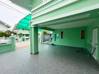 À louer 4 chambres maison à Bang Lamung, Chonburi