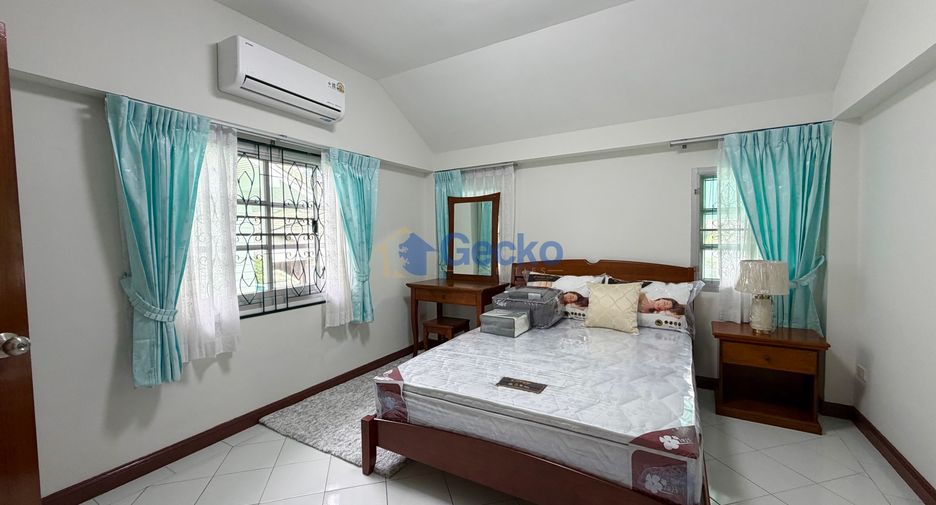 À louer 4 chambres maison à Bang Lamung, Chonburi
