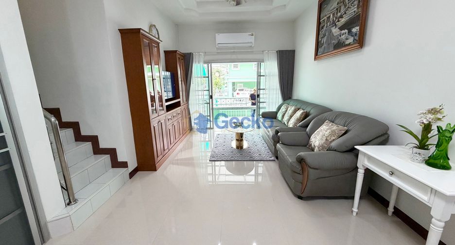 À louer 4 chambres maison à Bang Lamung, Chonburi