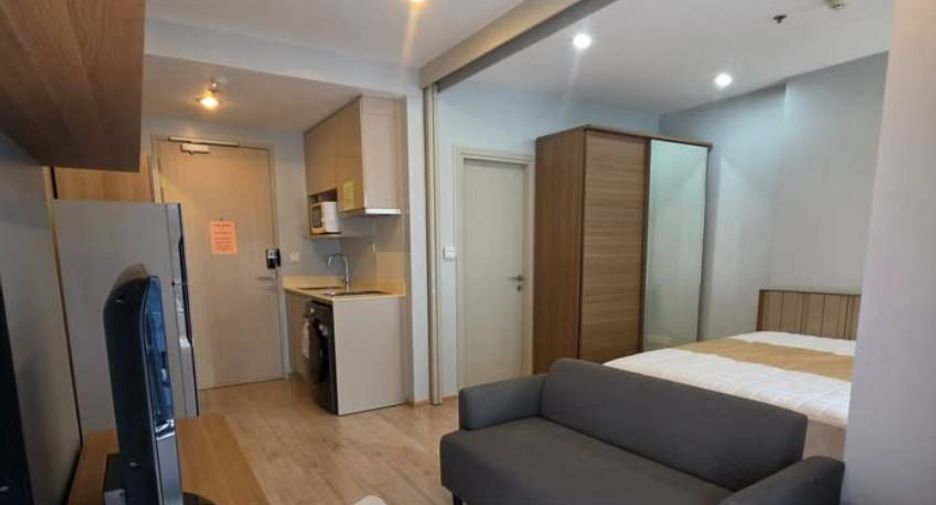Wohnung zur Miete mit 1 Zimmer in Bang Rak, Bangkok