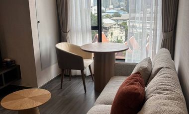 For rent 1 bed condo in Khlong Toei, Bangkok