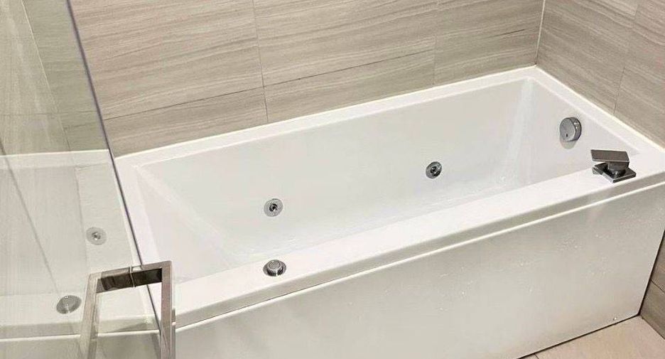 Condo en alquiler de 2 habitaciones en Watthana, Bangkok