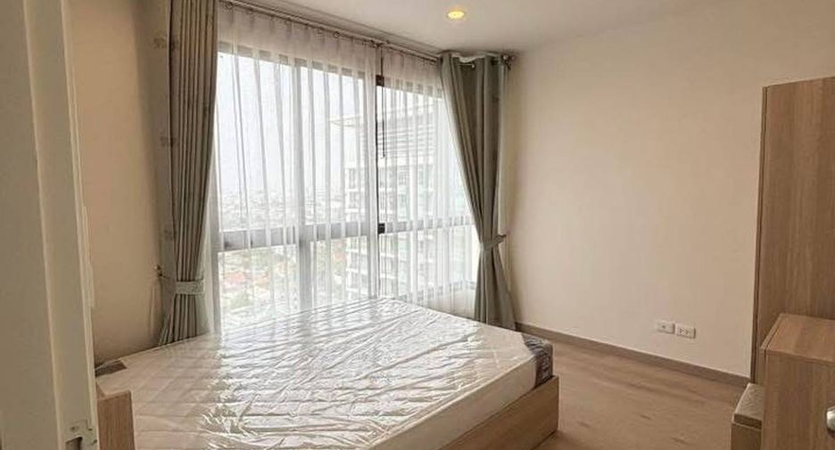 For rent 2 bedrooms condo in Thon Buri, Bangkok
