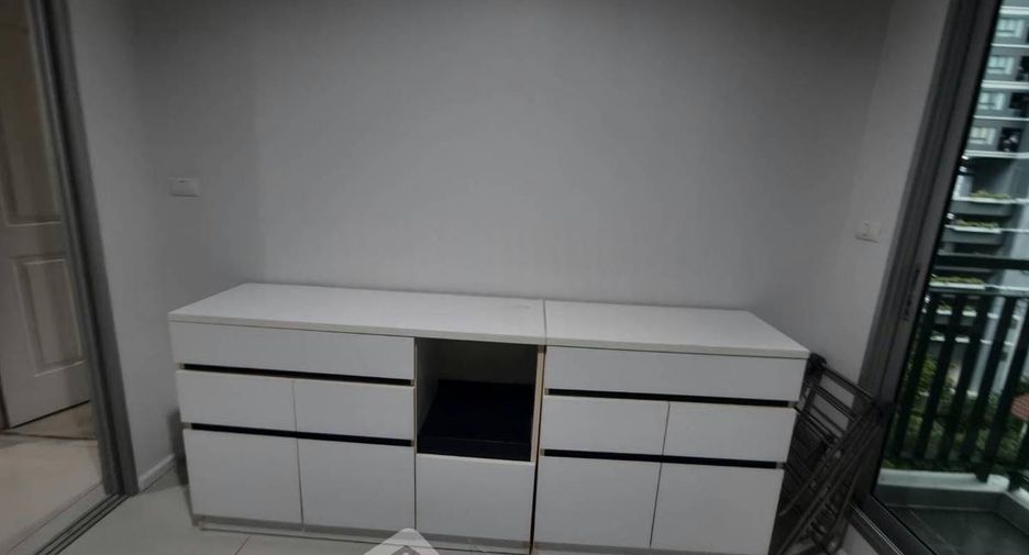 Wohnung zur Miete mit 2 Zimmer in Huai Khwang, Bangkok