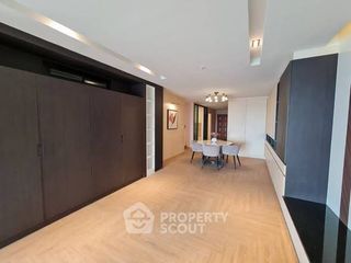 For rent 3 bedrooms condo in Rat Burana, Bangkok