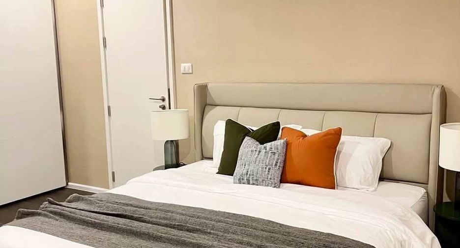For rent 2 bedrooms condo in Chatuchak, Bangkok