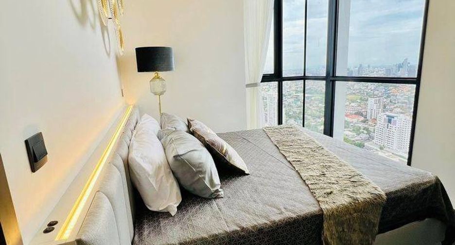 Condo en alquiler de 2 habitaciones en Watthana, Bangkok