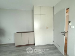 Аренда 2 спальни дом в Пращет, Бангкок