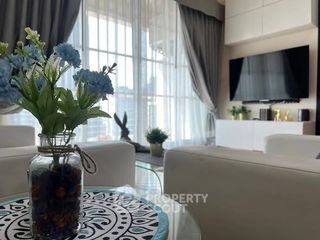 For rent 2 bedrooms condo in Ratchathewi, Bangkok