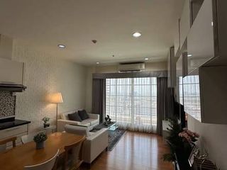 For rent 2 bedrooms condo in Ratchathewi, Bangkok