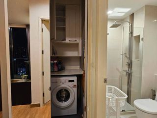Wohnung zur Miete mit 2 Zimmer in Phra Khanong, Bangkok