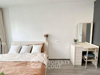 For rent 2 bedrooms condo in Bang Rak, Bangkok