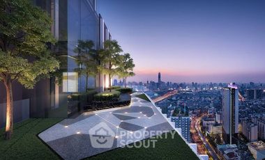 For rent 2 bedrooms condo in Ratchathewi, Bangkok