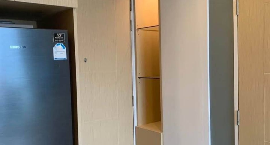 Wohnung zur Miete mit 1 Zimmer in Pathum Wan, Bangkok