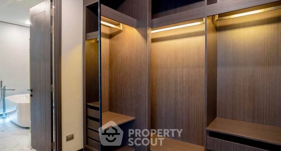 Wohnung zur Miete mit 2 Zimmer in Khlong Toei, Bangkok