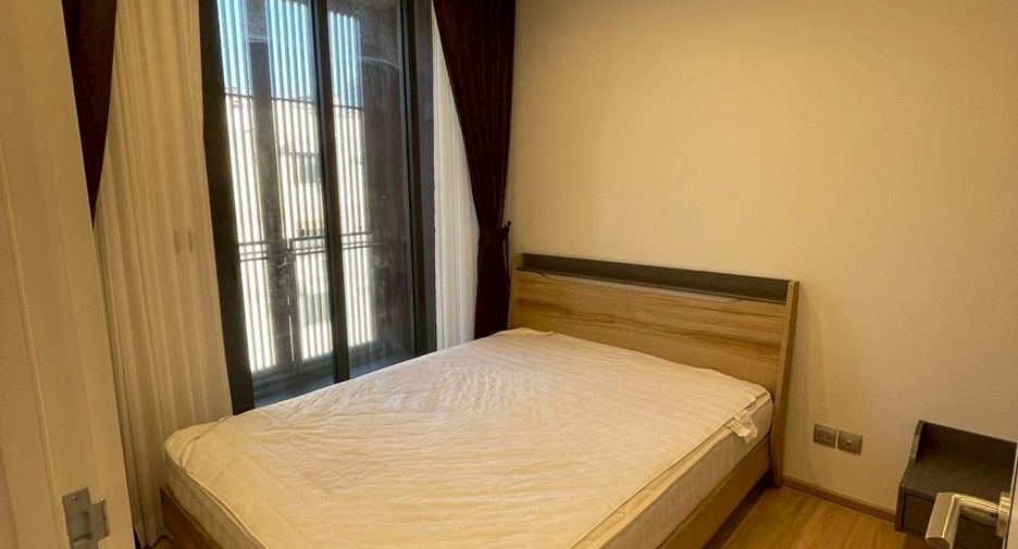 For rent 2 bedrooms condo in Bang Rak, Bangkok