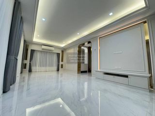 Продажа 4 спальни дом в Саи Маи, Бангкок