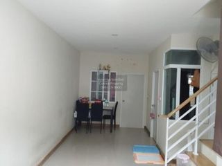 For sale 2 bedrooms townhouse in Mueang Samut Prakan, Samut Prakan