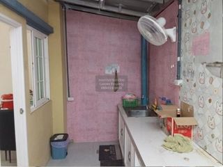 For sale 2 bedrooms townhouse in Mueang Samut Prakan, Samut Prakan