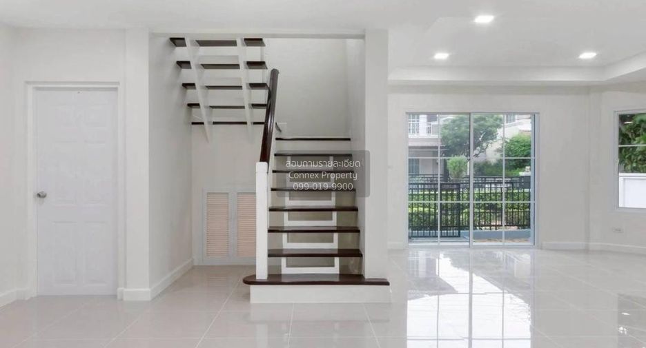 For sale 3 bedrooms house in Mueang Nonthaburi, Nonthaburi
