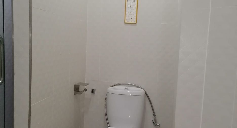 出售 2 卧室 公寓 在 Khlong Toei, 曼谷