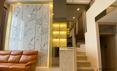 For rent 2 bedrooms condo in Sathon, Bangkok