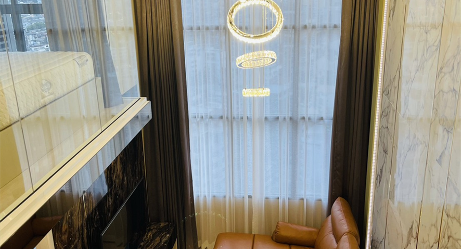 For rent 2 bedrooms condo in Sathon, Bangkok