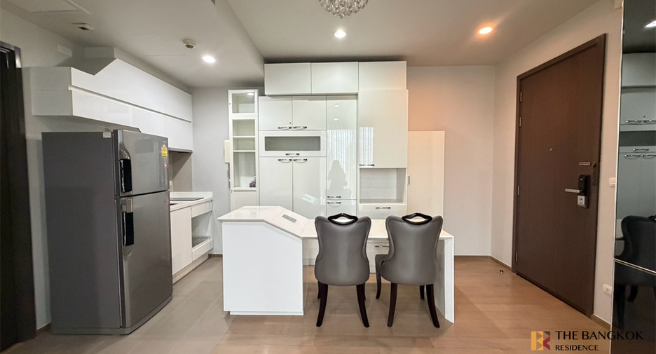 For rent 1 bed condo in Pathum Wan, Bangkok