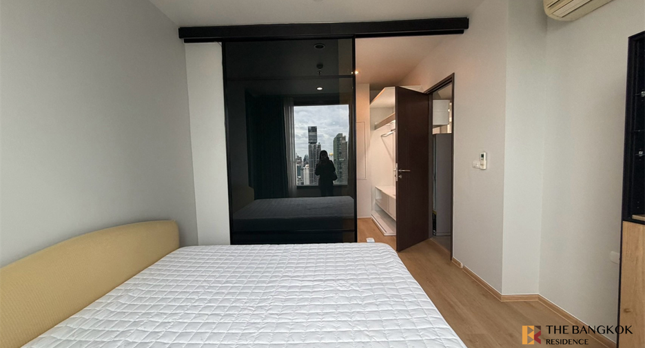 For rent 1 bed condo in Pathum Wan, Bangkok