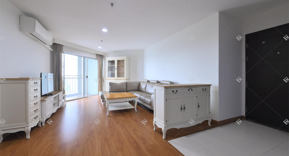 Condo en alquiler de 2 habitaciones en Huai Khwang, Bangkok