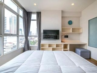 For rent 2 bedrooms condo in Ratchathewi, Bangkok