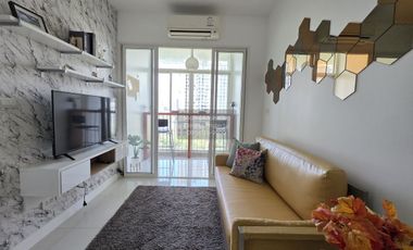 For rent 1 bed condo in Phra Khanong, Bangkok