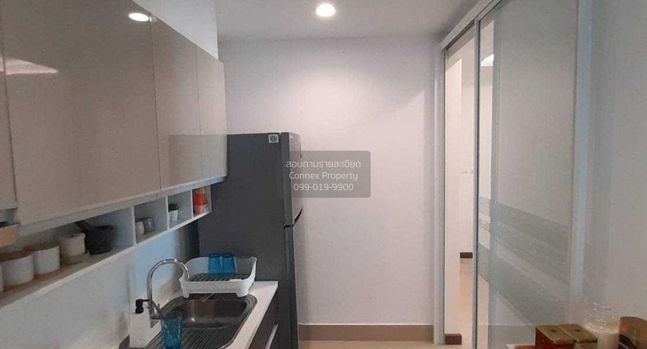 For rent 2 bedrooms condo in Ratchathewi, Bangkok