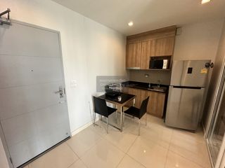 For rent 2 bedrooms condo in Ratchathewi, Bangkok