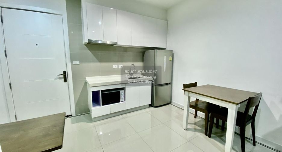 À louer 1 chambre condo à Huai Khwang, Bangkok