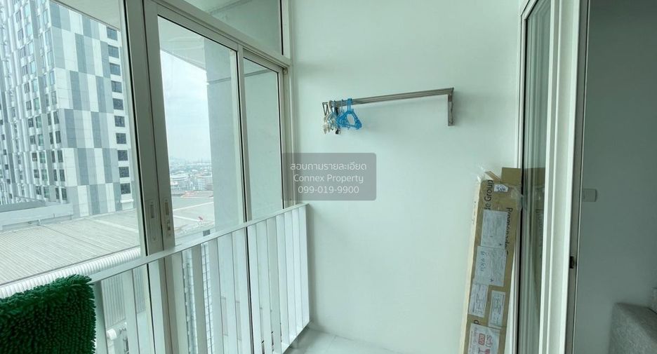 For rent 2 bedrooms condo in Phra Khanong, Bangkok