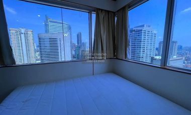 For rent 3 ベッドルーム condo in Sathon, Bangkok